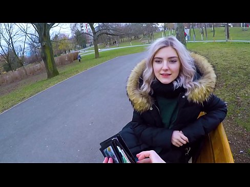 ❤️ Menelan air mani panas orang asing untuk wang - blowjob di taman oleh Eva Elfie Lucah pada kami ms.sexafinkarasskaz.ru